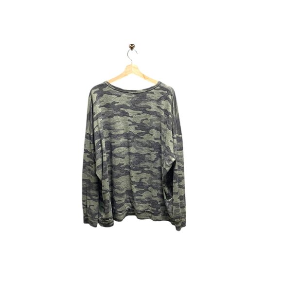 P.J. Salvage Camo Print Oversized Sweatshirt Green Size 3X Neutral Cozy Fall - Picture 9 of 11
